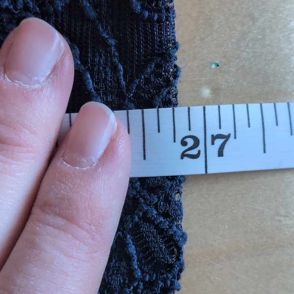 NWT Ann Taylor Factory Lace Front Camisole - Navy Blue - Size XL - Picture 9 of 10